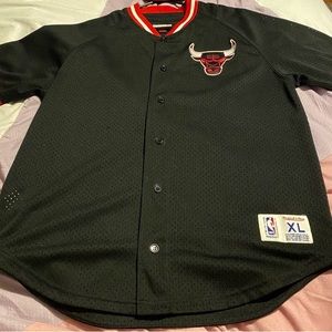 JORDAN WARM UP JERSEY $50 OBO SERIOUS INQUIRES ONLY